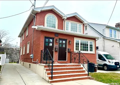 202-23 45th Rd, Flushing, NY 11361