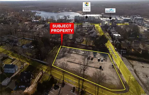 308 Ostrander Ave, Riverhead, NY 11901