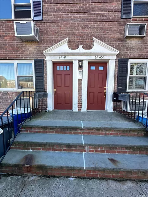 67-61 152nd St #67-61B, Flushing, NY 11367