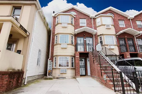 24 E 29th St, Brooklyn, NY 11226