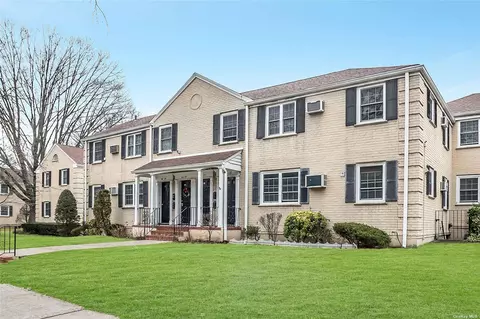 64-29 Springfield Blvd #A, Bayside, NY 11364
