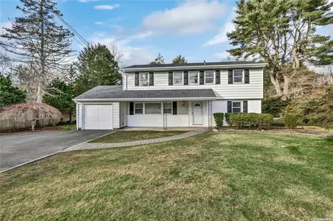 1 Dix Hills Rd, Huntington, NY 11743