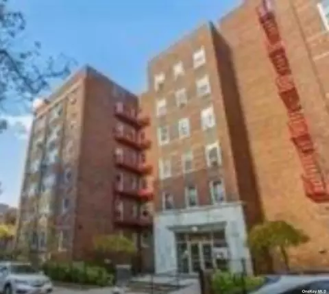 99-15 66th Ave #3B, Rego Park, NY 11374