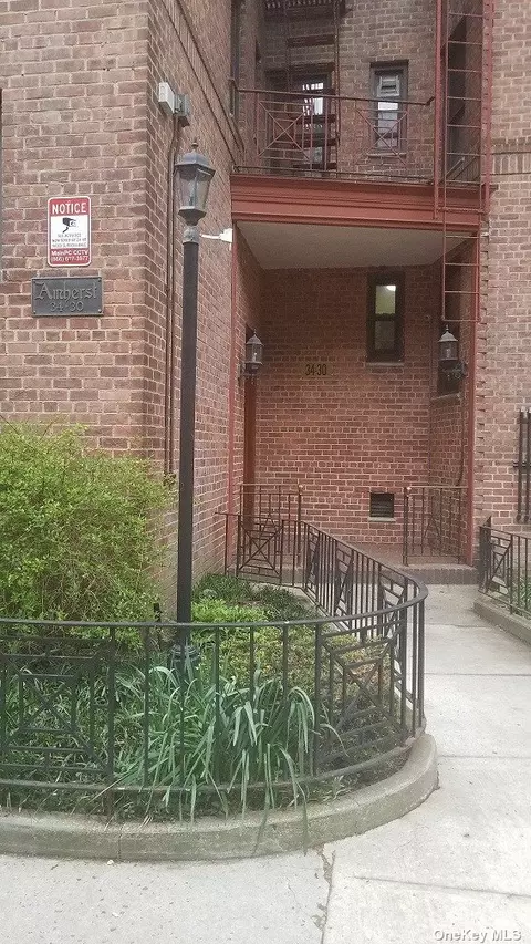 34-30 78 St #1J, Jackson Heights, NY 11372