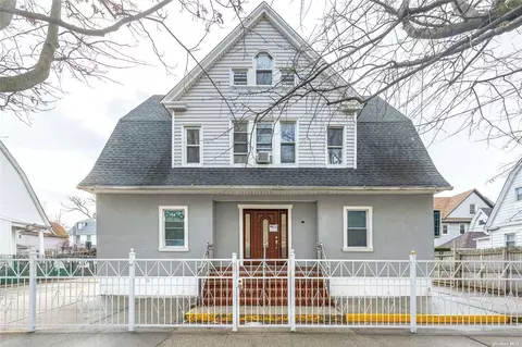 91-12 113th St, Richmond Hill, NY 11418