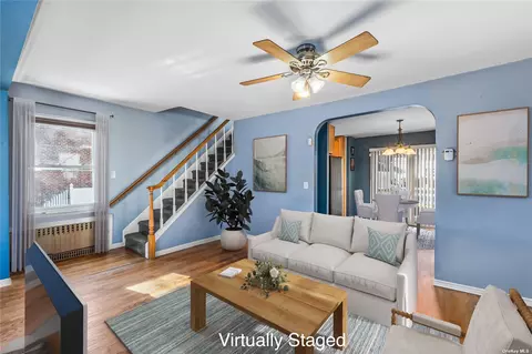 9-02 125th St, College Point, NY 11356