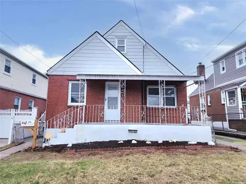238-36 116th Ave, Elmont, NY 11003