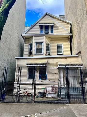 2481 Davidson Ave, Bronx, NY 10468 | 2 Photos - Movoto