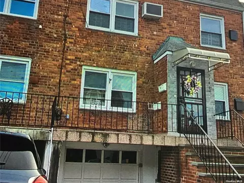 210-02 41st Ave #2, Bayside, NY 11361