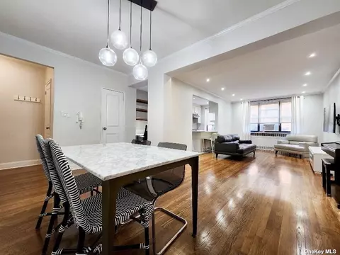 67-71 Yellowstone Blvd #5B, Forest Hills, NY 11375