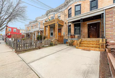 91-19 87th St, Woodhaven, NY 11421