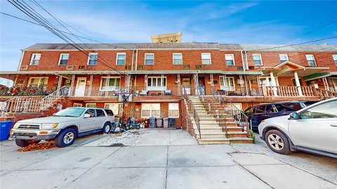 1648 E 93rd St, Brooklyn, NY 11236