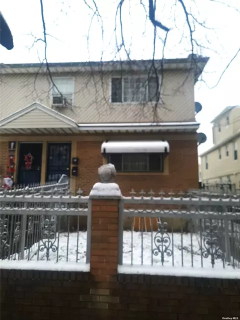 109-05 142nd St, Jamaica, NY 11435