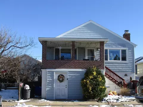 112 Taft Ave, Long Beach, NY 11561