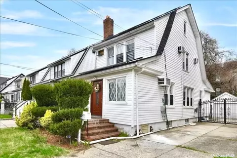 222-10 93rd Rd, Queens Village, NY 11428