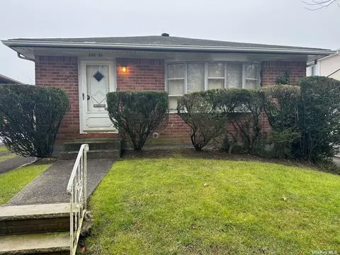 226-32 76 Ave, Bayside, NY 11364