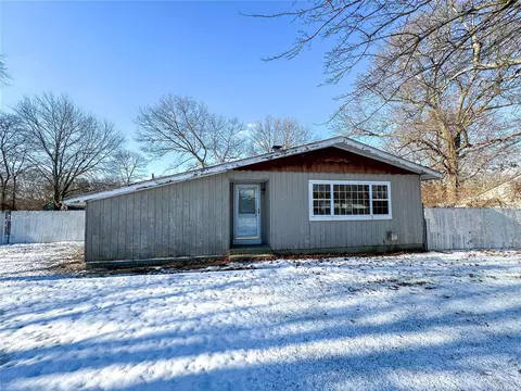 1429 William Floyd Pkwy, Shirley, NY 11967