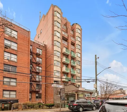 134-43 Maple Ave #3C, Flushing, NY 11355