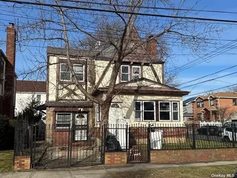 203-19 100th Ave, Hollis, NY 11423