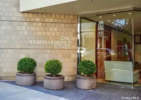 240 E 47th St #13F, New York, NY 10017