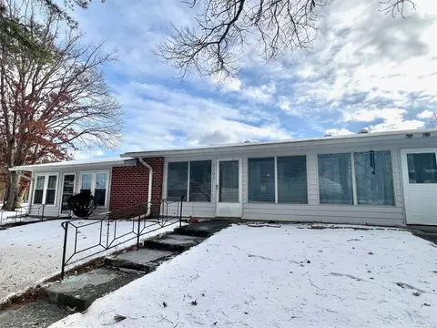224 Blackpool Ct # B, Ridge, NY 11961