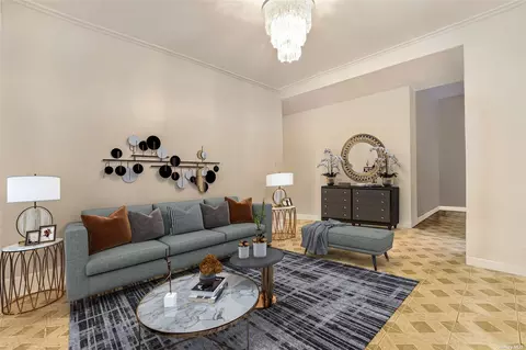 108 Division Ave #4, Brooklyn, NY 11211