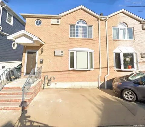 10231 164th Rd, Howard Beach, NY 11414