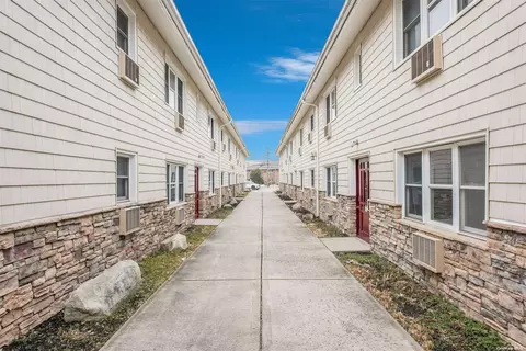 490 Main St #B4, Farmingdale, NY 11735
