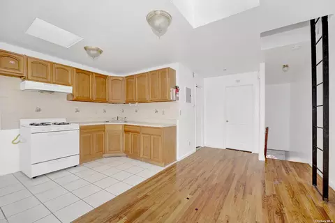 379 Ashford St, Brooklyn, NY 11207