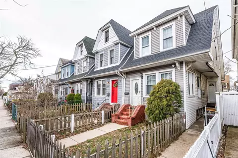 87-82 112th St, Richmond Hill, NY 11418
