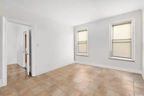 776 E 46th St, Brooklyn, NY 11203