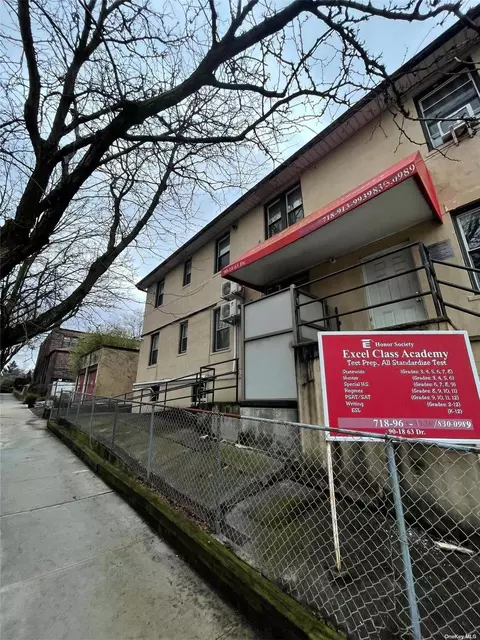 90-18 63 Dr, Rego Park, NY 11374