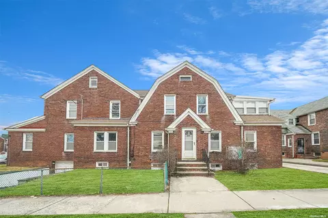 116-43 Newburgh St, Saint Albans, NY 11412