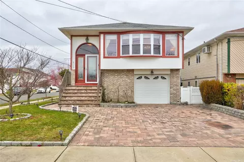 4344 New York Ave, Island Park, NY 11558