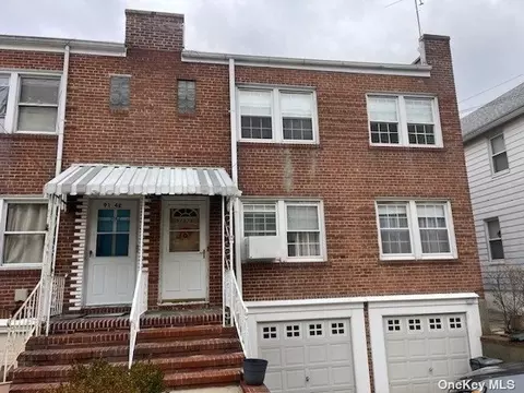 91-38 222nd St, Queens Village, NY 11428