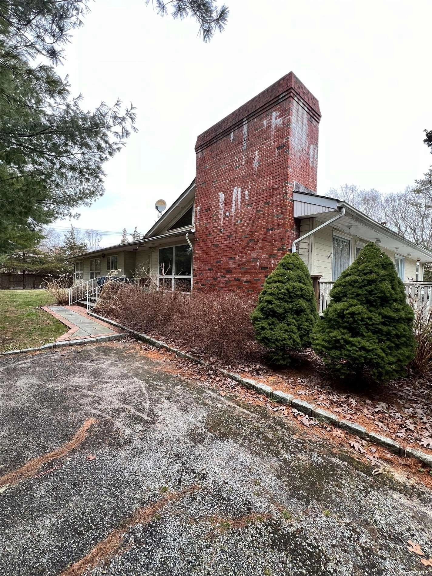 54 Meeting House Rd