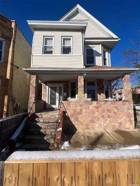 112-17 95th Ave, Richmond Hill South, NY 11419
