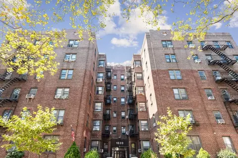 1620 E 2nd St #2C, Brooklyn, NY 11230