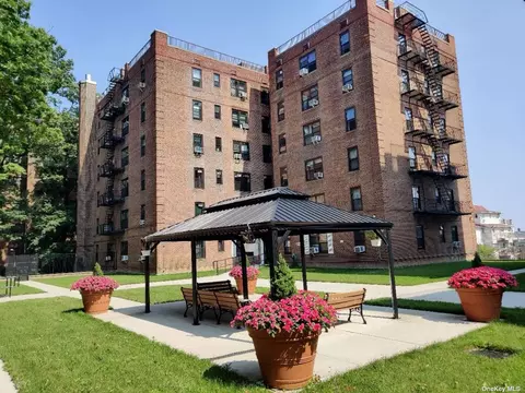 144-60 Sanford Ave #5O, Flushing, NY 11355
