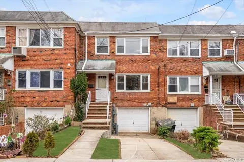 117-08 Poppenhusen Ave, College Point, NY 11356