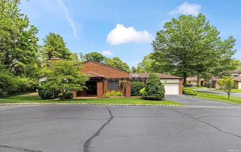 177 Gannet #177, Manhasset, NY 11030