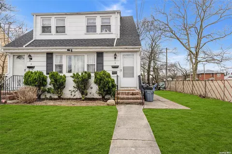 4 Kane Ave, Hempstead, NY 11550