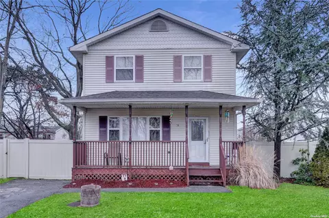 74 S 26th St, Wyandanch, NY 11798