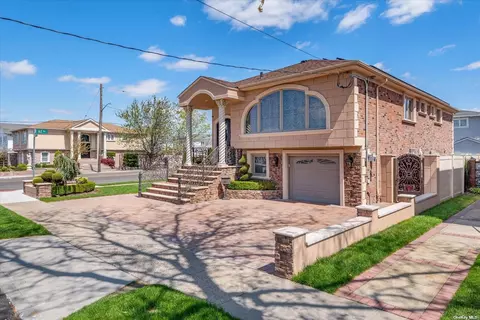 162-03 84th St, Howard Beach, NY 11414