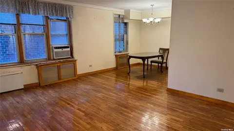 144-30 Roosevelt Ave #203, Flushing, NY 11354