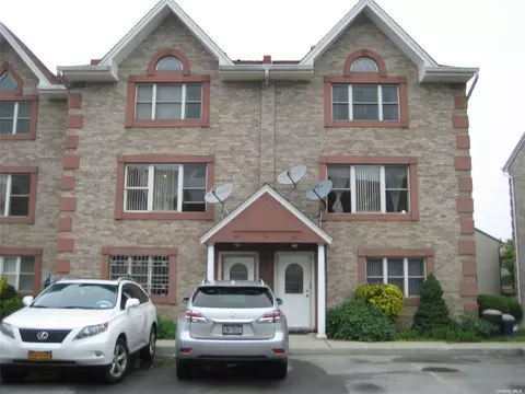 114-41 Dalian Ct, College Point, NY 11356