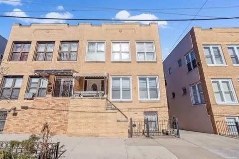 64-49 Woodbine St, Ridgewood, NY 11385