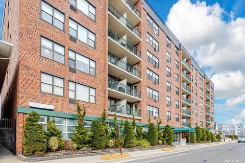 333 E Broadway #3F, Long Beach, NY 11561