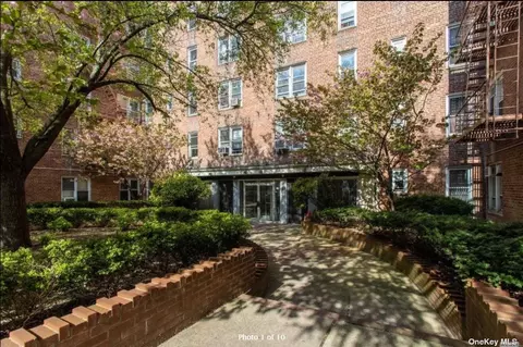 62-59 108th St #6S, Forest Hills, NY 11375