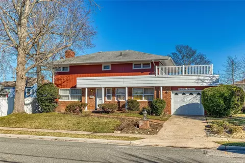 3339 Ocean Ave, Oceanside, NY 11572